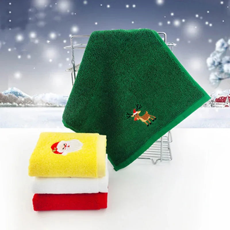 Luna Towel - Ultra-Soft Festive Reindeer & Snowflake Christmas Hand Towel Set